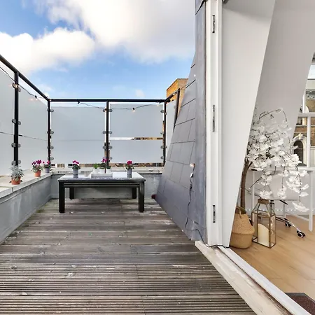 Chelsea Battersea & Private Rooftop Terrace *