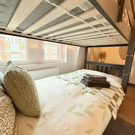 Cozy Guest Two Bedroom Flat Pensionat *