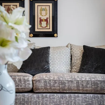 Apartment 4-bedroom In Marble Arch *