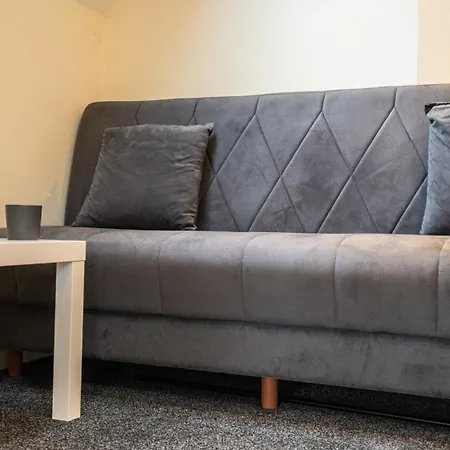 2 Bedroom 2 Bath Flat In Wandsworth Apartment *
