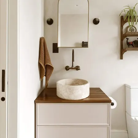 Architectural Digest - 2 Bed *