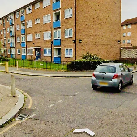 Apartment East Flat Upton Park London