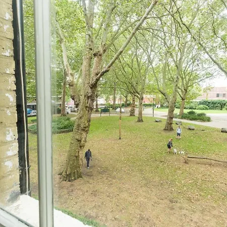 Cute, Cosy Flat Near Bridge * London