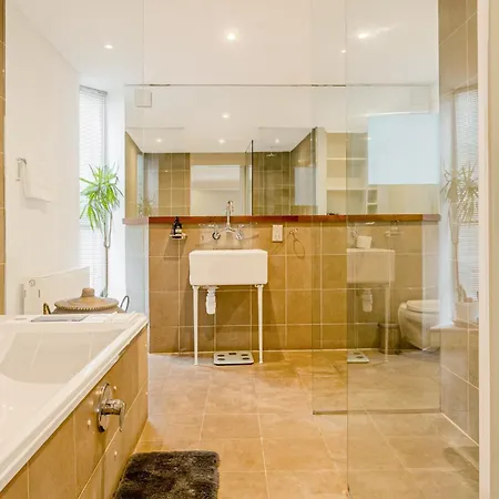 Spacious & Tranquil 2br Maisonette In Notting Hill Apartment *