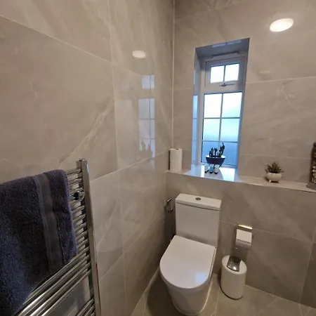 Apartment Stylish Zone 2 *