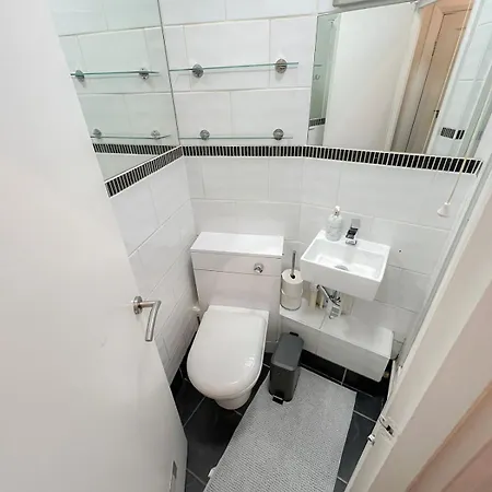 Lovely 1-bedroom Flat In Shoreditch, Hackney, Old Street Apartment London