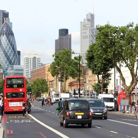 Guestready - Whitechapel Kindred London