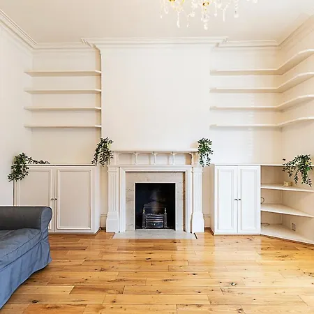 Apartment Kensington Tranquility Elegant Two-bed Retreat