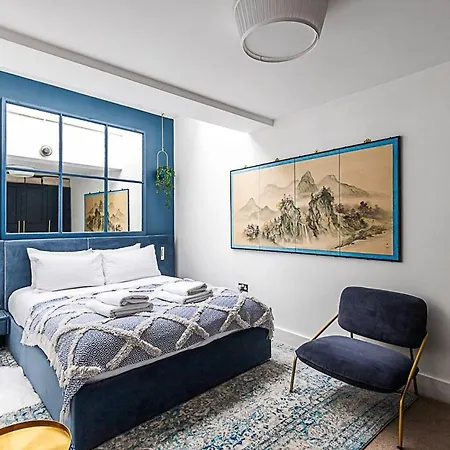 Apartment Modern Airy 2-bed Gem In Trendy Stoke Newington *