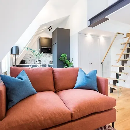 Apartment Coleherne Road X London