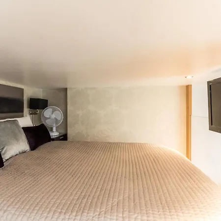 Lejlighedshotel Space