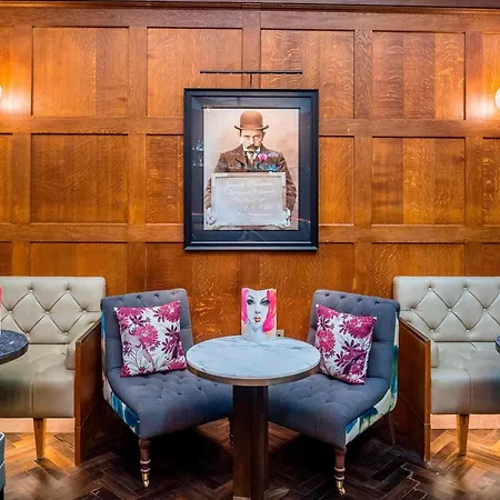 Hotel The Dixon, Tower Bridge, Autograph Collection 4*