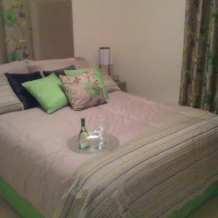 In Guest - Double Private Shower Deg-yr Gasthof Hayes (Greater London)