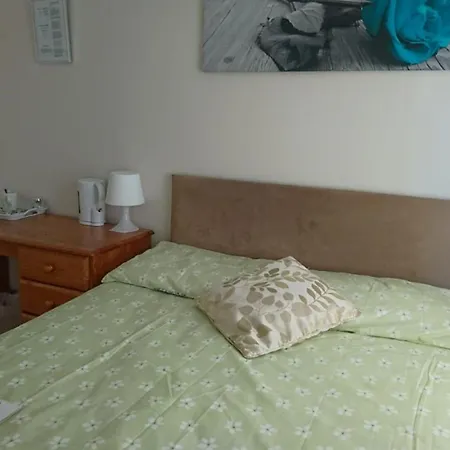 Gasthof In Guest - Double Private Shower Deg-yr Hayes (Greater London)