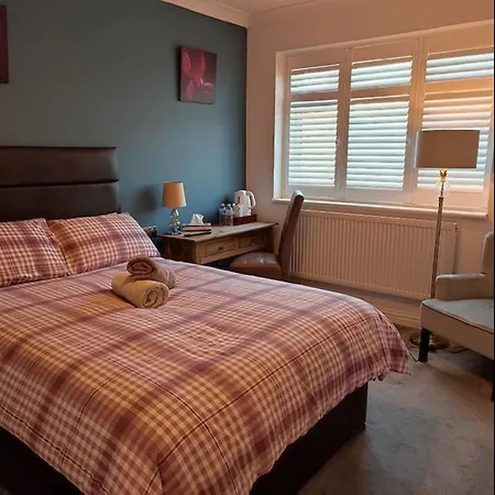 In Guest - Apple House Wembley Guest house Edgware