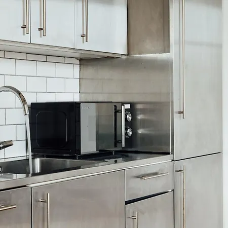 Modern 1bd Flat -stoke Newington London