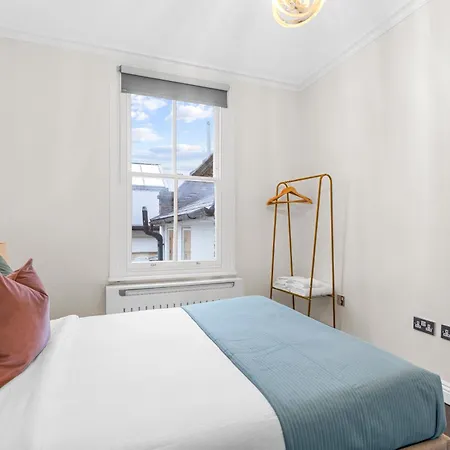 Luxury In Prime Holiday home London