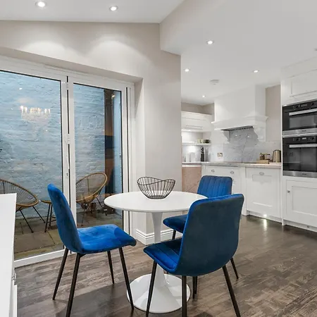 Luxury In Prime * London