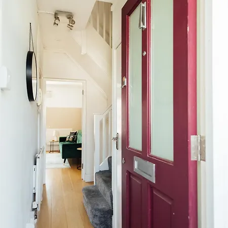 Stylish Kings Cross 2 Bedroom Flat