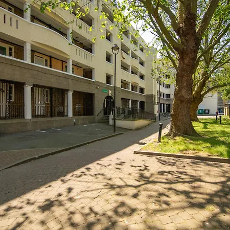 Stylish Kings Cross 2 Bedroom Flat Apartment *