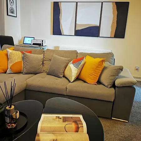 Cozy Near O2 Arena