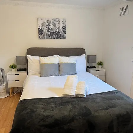 Apartment Charming And Affordable Flat For 4 People In Baker Street Zone 1 With Breakfast *