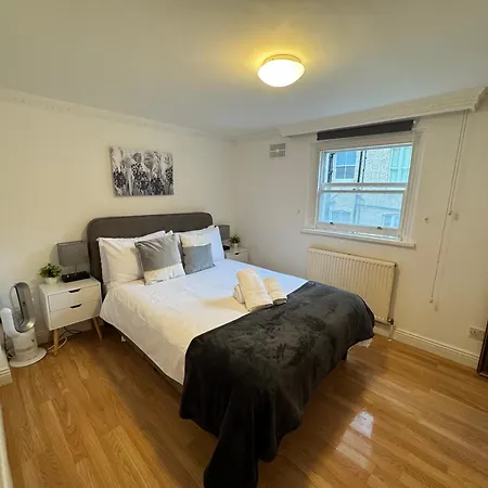Charming And Affordable Flat For 4 People In Baker Street Zone 1 With Breakfast * London