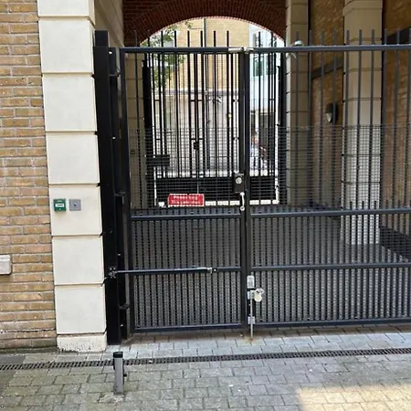 Apartment A Stunning 2 Bed Flat To Let In Victoria London