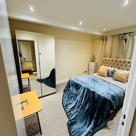 Marble Arch Apartment London