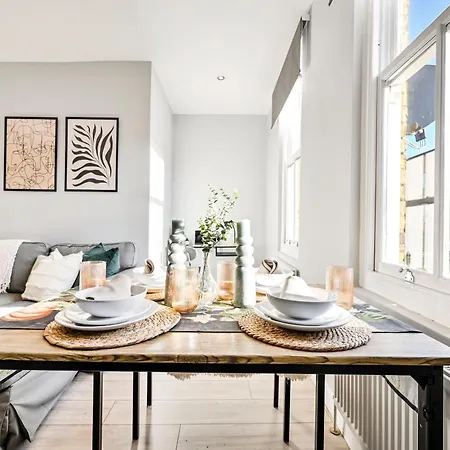 Long Angel With Terrace Apartment *