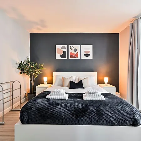 Long Angel With Terrace Apartment London