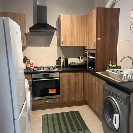 Fabulous Garden Flat Near Kings Cross St Pancras * London