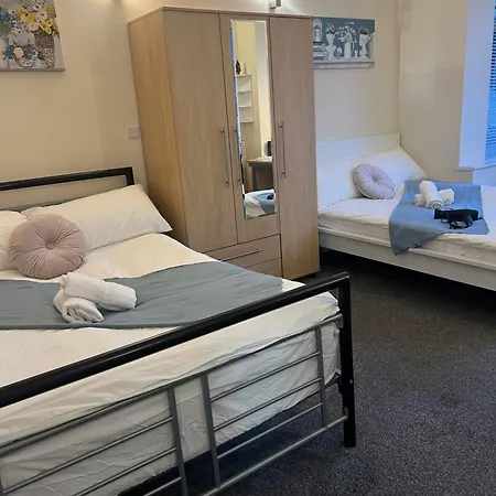 Fabulous Garden Flat Near Kings Cross St Pancras