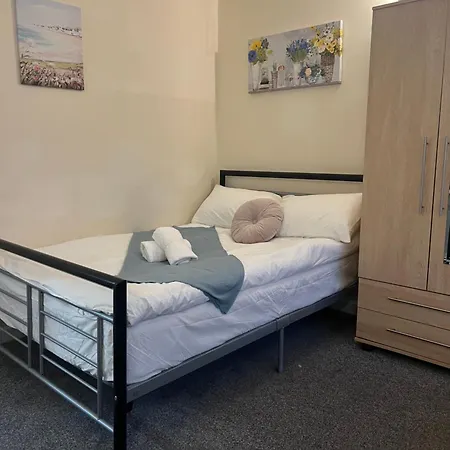 Fabulous Garden Flat Near Kings Cross St Pancras * London