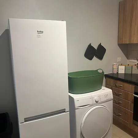 Fabulous Garden Flat Near Kings Cross St Pancras London