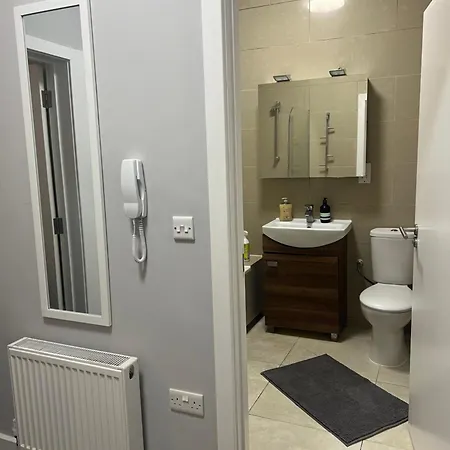 Fabulous Garden Flat Near Kings Cross St Pancras *