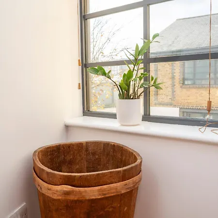 Pass The Keys Peckham 1 Bed Flat Free On Street Parking Apartment