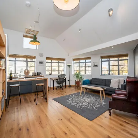 Pass The Keys Peckham 1 Bed Flat Free On Street Parking Apartment *