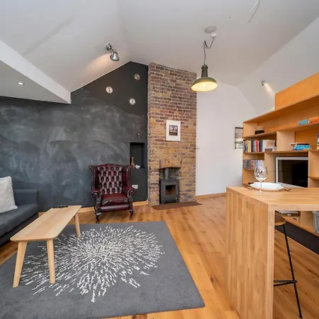 Pass The Keys Peckham 1 Bed Flat Free On Street Parking * London