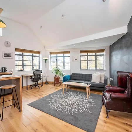 Pass The Keys Peckham 1 Bed Flat Free On Street Parking Apartment *