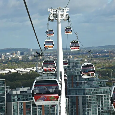 Apartment Modern Large 2bed Cutty Sark Greenwich Close To Canary Wharf - Great Transport Links *