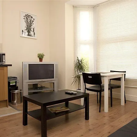 Camden Place Apartment *