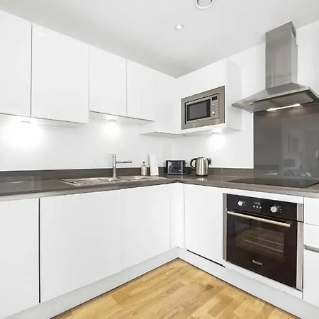 Modern Large 2bed Cutty Sark Greenwich Close To Canary Wharf - Great Transport Links Apartment London