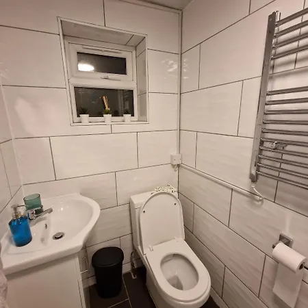 Detached West London Hayes (Greater London)