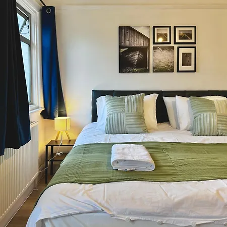 Maberic Housing West Gem Your Connection Guest house *