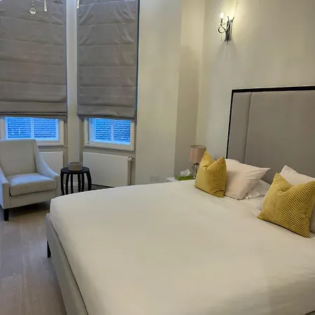 Apartment Luxury First Floor Flat In Knightsbridge *