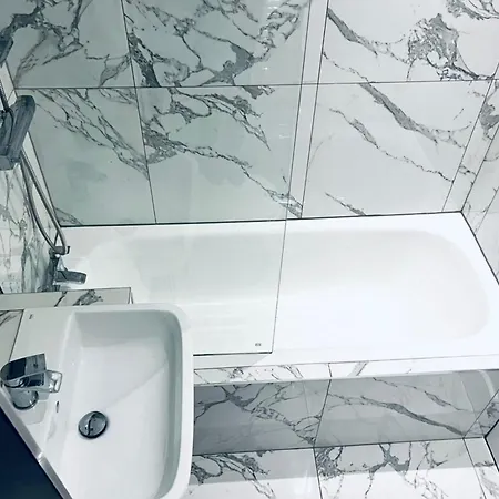 Greater London Getaway Apartment *