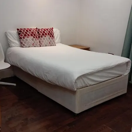 Paddington Cozy 3-bedroom In Prime Location * London
