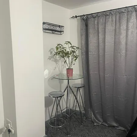 Apartment D'chin Dorcelle Norbury (Greater London)