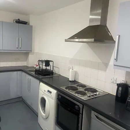 D'chin Dorcelle Apartment Norbury (Greater London)